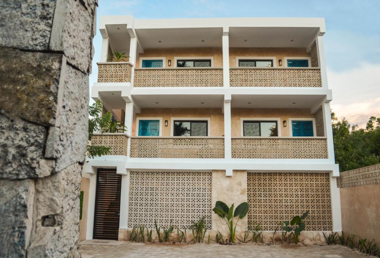 Apartamentos Dsiena Valladolid Валядолид Екстериор снимка