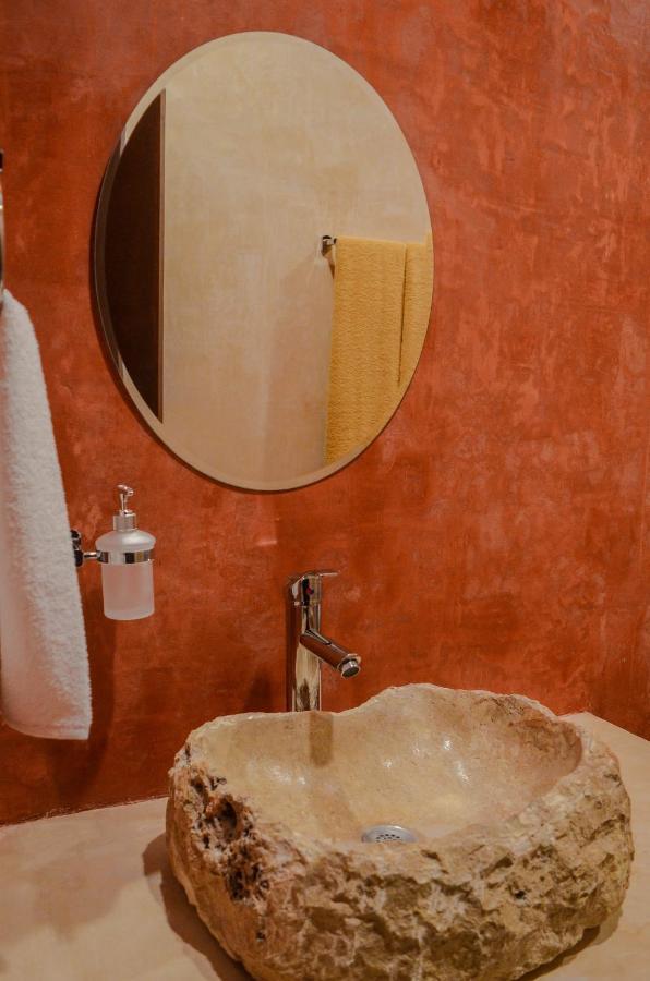 Apartamentos Dsiena Valladolid Валядолид Екстериор снимка
